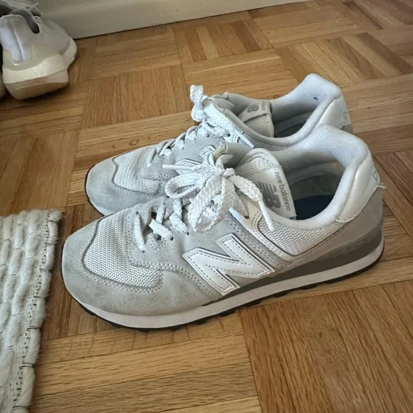 New Balance 574 Gray - Picture 3 of 5